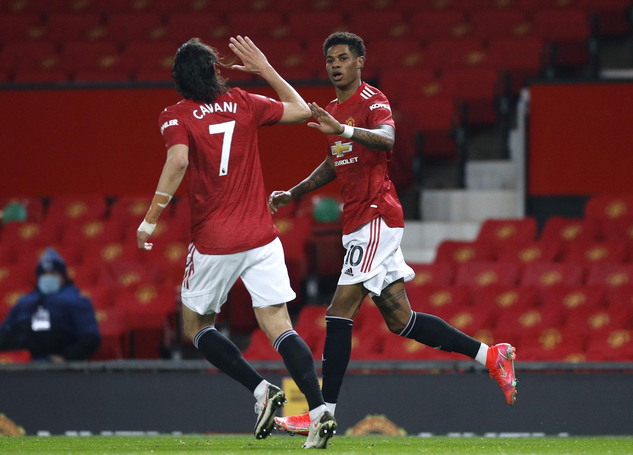 強對決中 強對決中